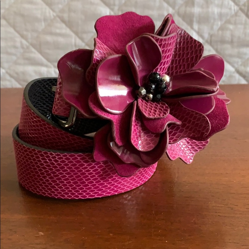 White House Black Market Belt